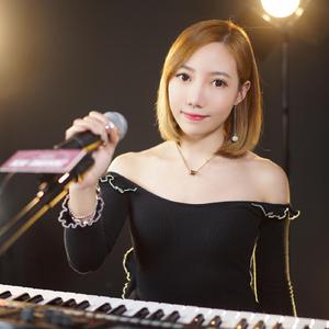 黄色电影一级人跟动物
