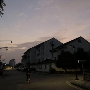 黑人把女学生弄到高潮
